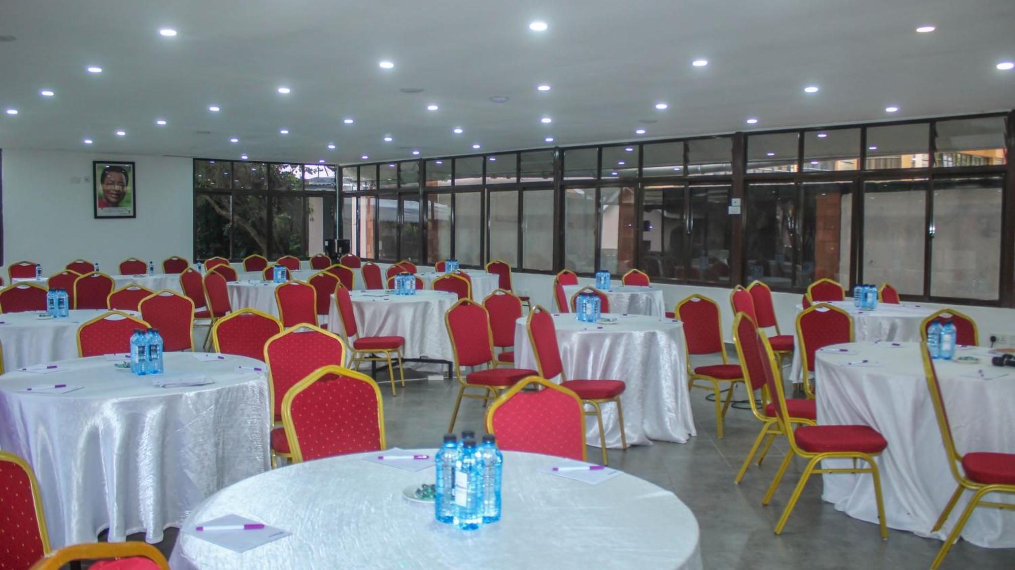 Mlolongo 67 Airport Hotel Nairobi מראה חיצוני תמונה