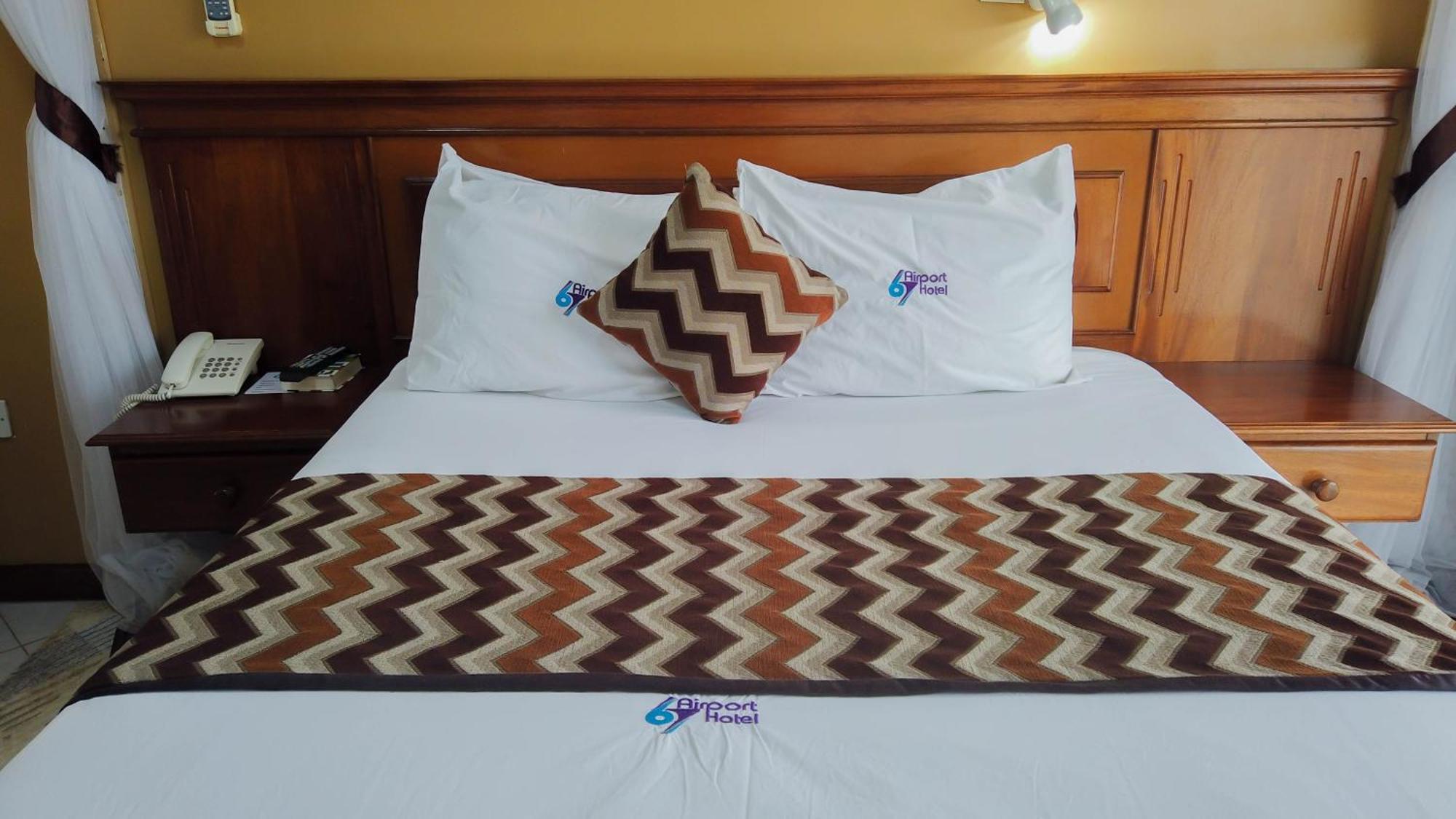 Mlolongo 67 Airport Hotel Nairobi מראה חיצוני תמונה
