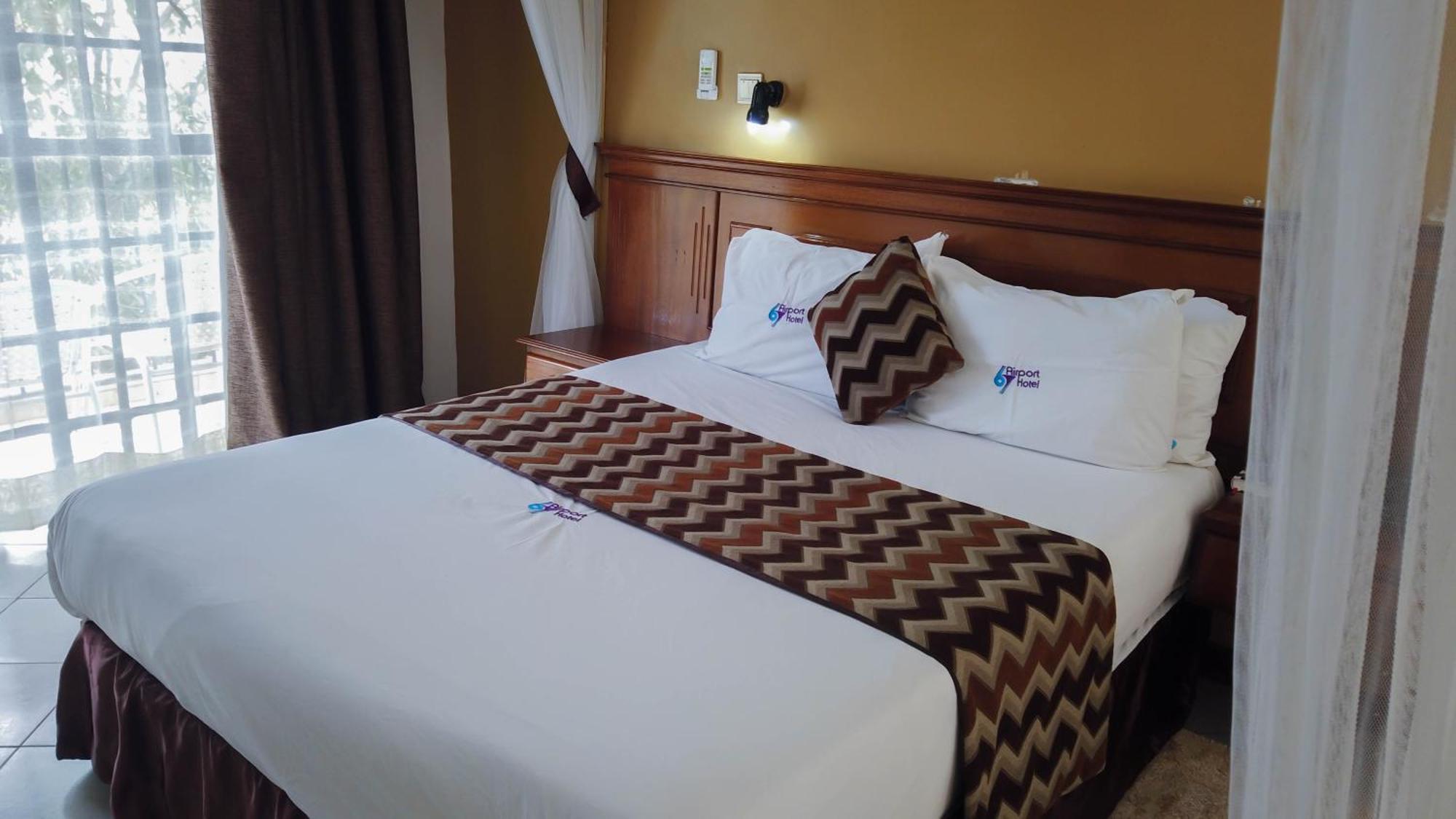 Mlolongo 67 Airport Hotel Nairobi מראה חיצוני תמונה